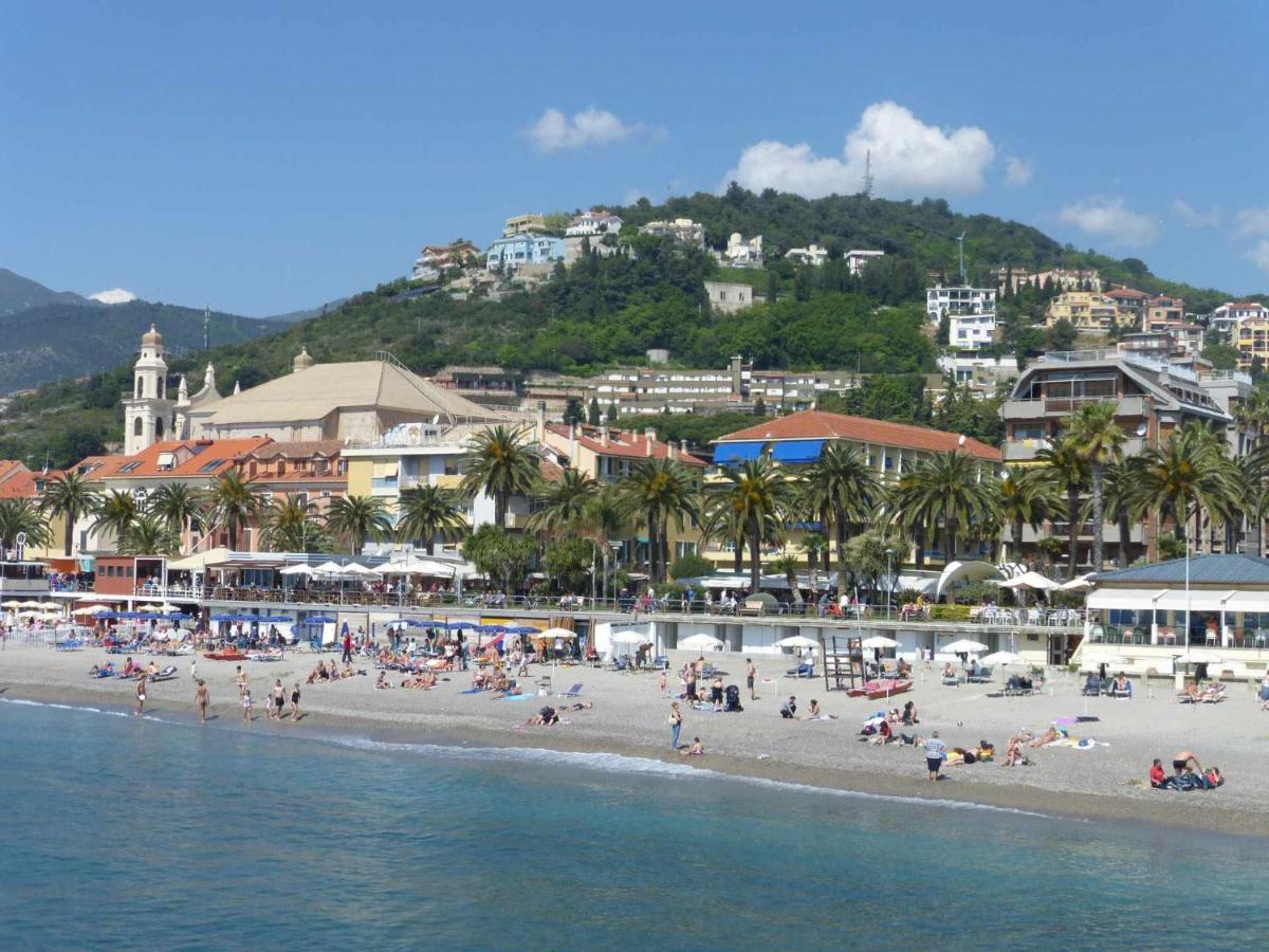 Fornaci 2 Rivieraholiday Pietra Ligure Extérieur photo